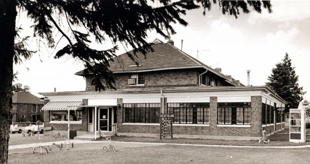 Credit Island Clubhouse 1971